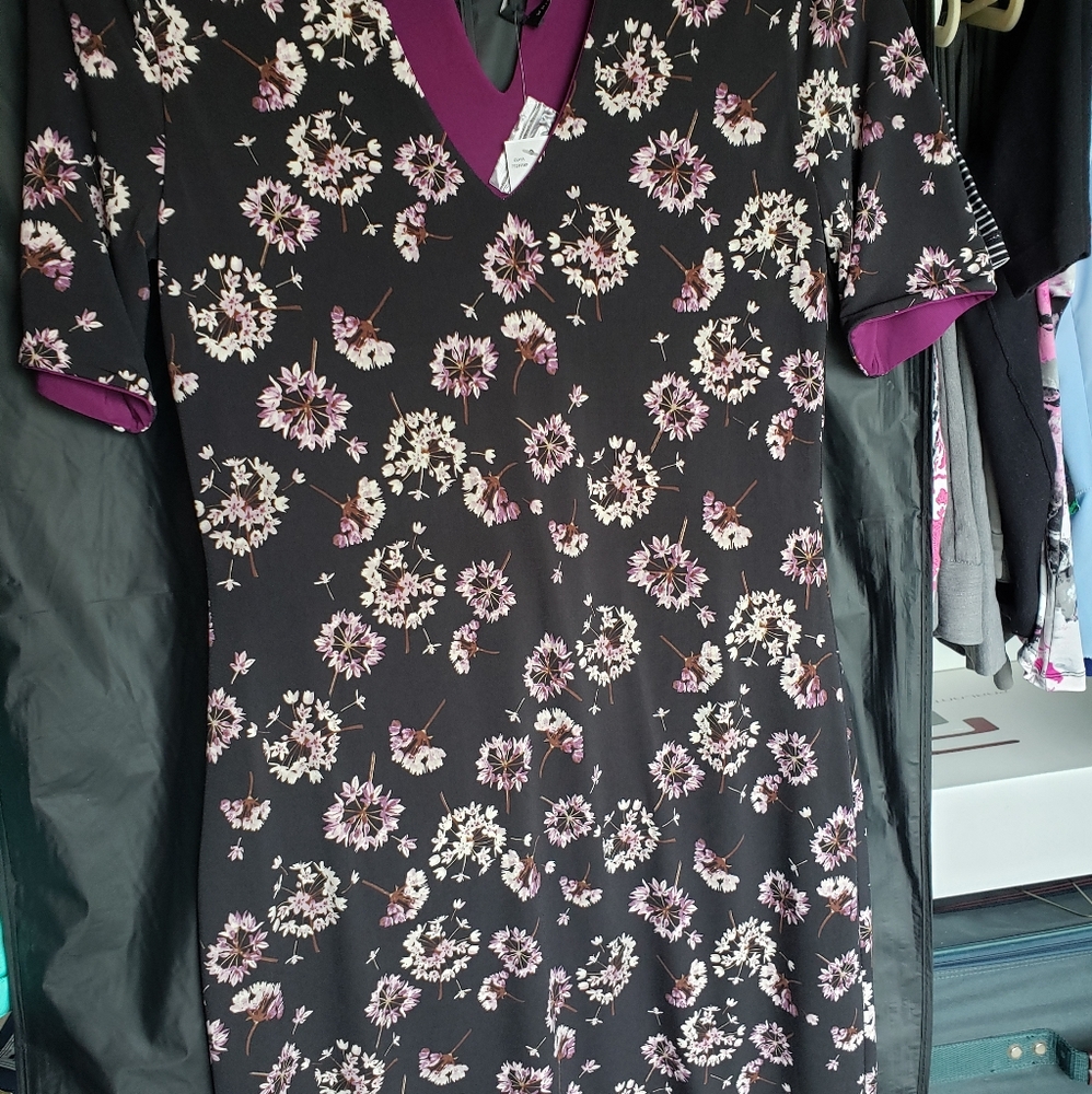 WHBM choker jersey dress, size xs, floral black and purple. NWT
